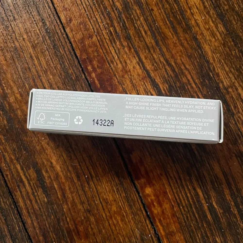 REM Beauty lipgloss VCR
